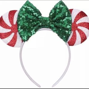 Minnie Mouse Christmas Peppermint Candy Earrings